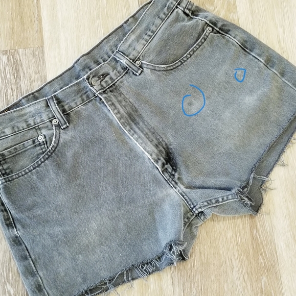 Levi's 505 Denim Jean Cutoff Shorts 10" Rise Black Wash Distressed Frayed - Picture 13 of 13